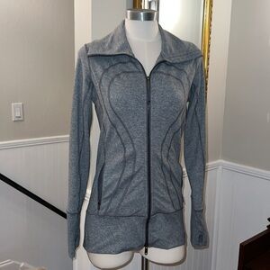 Lululemon Gray In Stride Jacket. Size 8. Good condition.